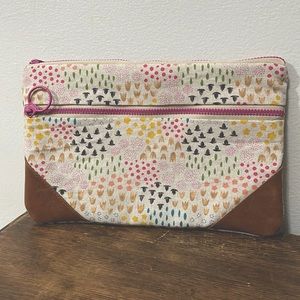 Homemade zipper clutch - made by me!